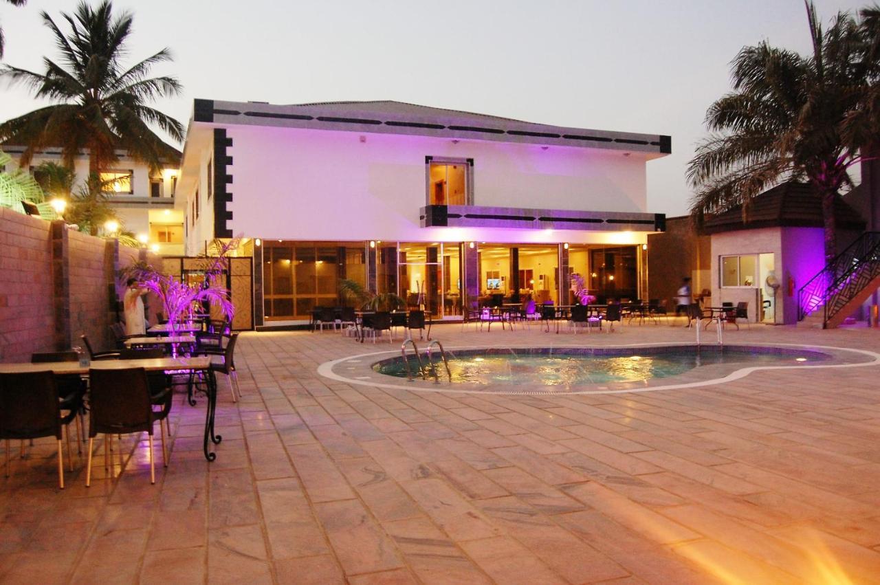 מלון קאנו R & K Guest Palace מראה חיצוני תמונה