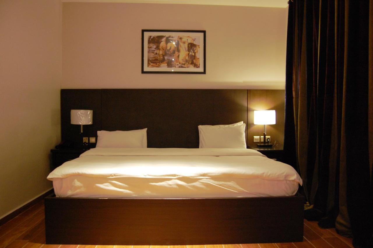 מלון קאנו R & K Guest Palace מראה חיצוני תמונה