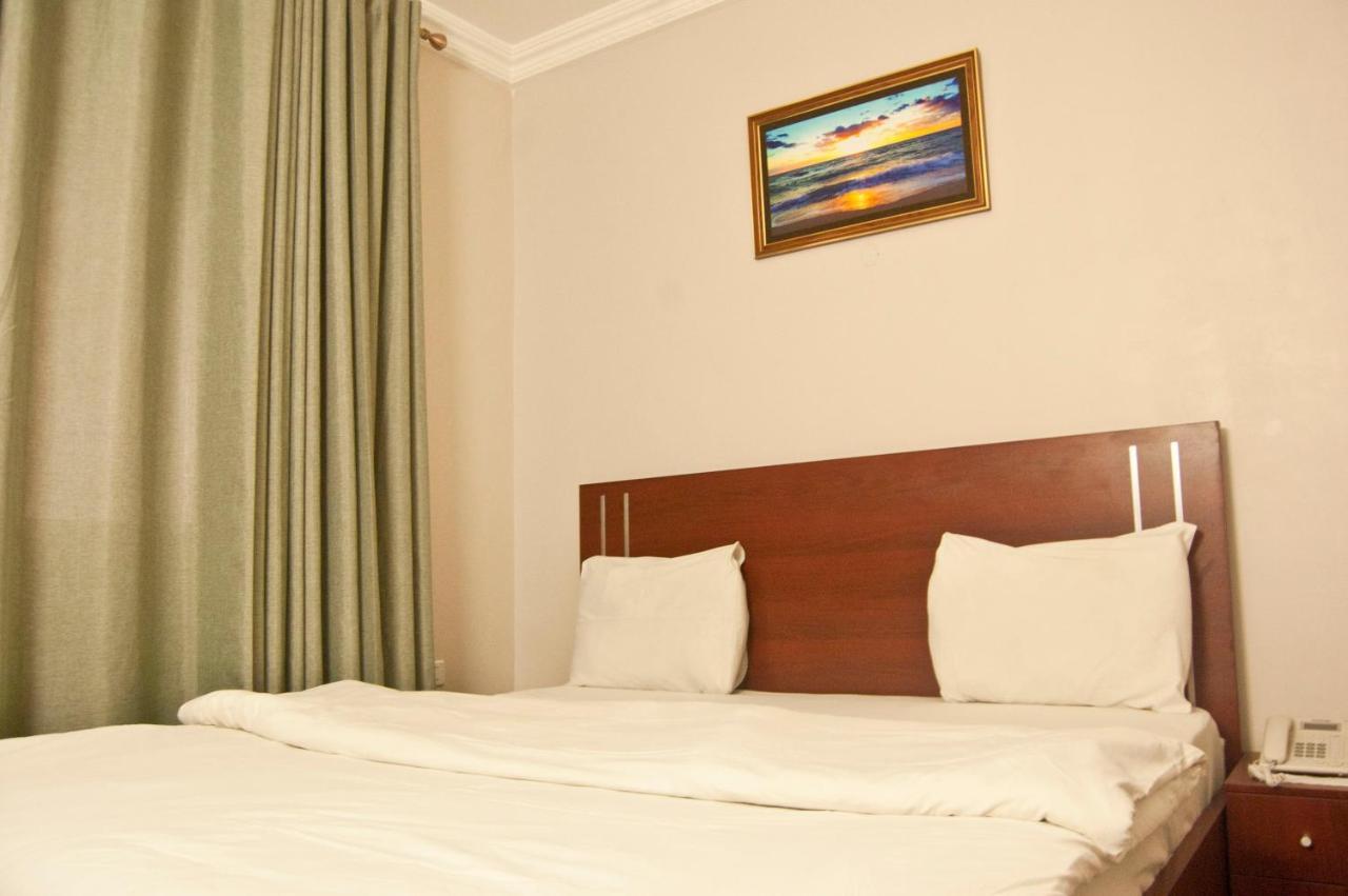 מלון קאנו R & K Guest Palace מראה חיצוני תמונה